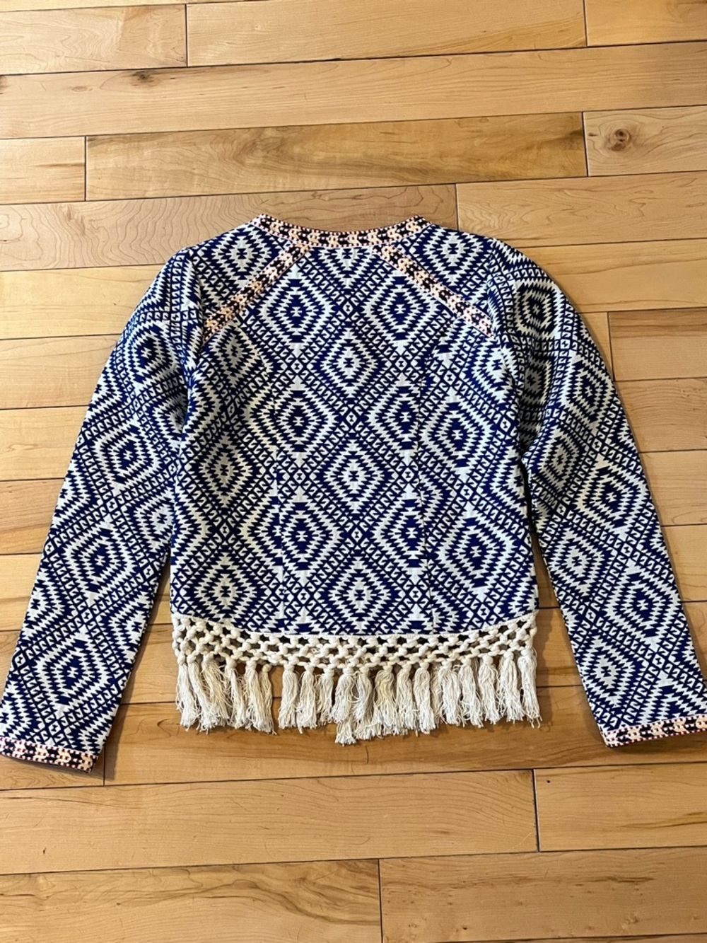 Tularosa Santa Fe Fringe Navy and Cream Geometric Jacket in Diamondback size XS - Picture 7 of 9